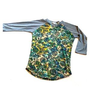 LuLaRoe baseball style 3/4 sleeve tee